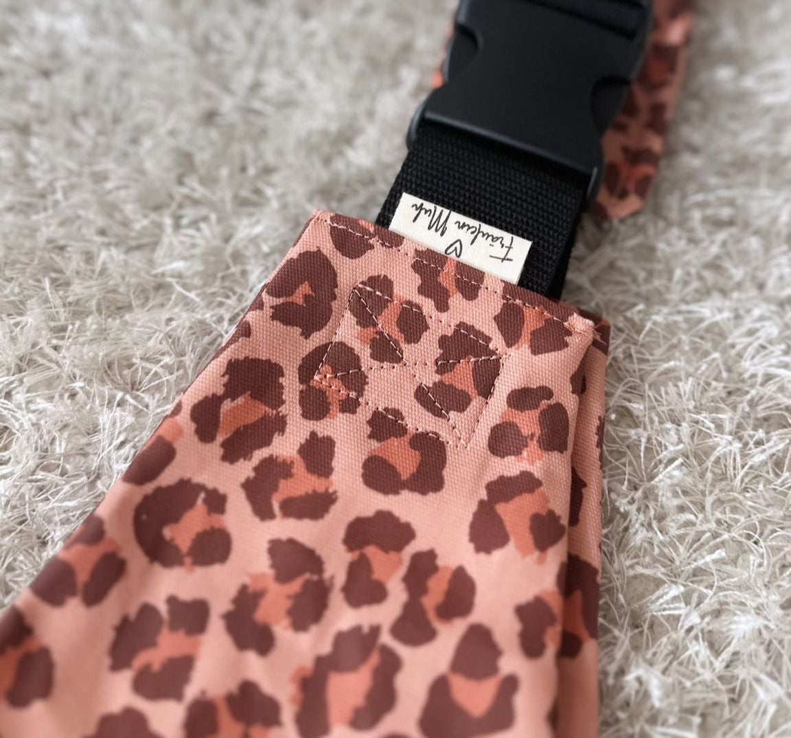 Kindertrage, Trageunterstützung, Tragehilfe gemustert