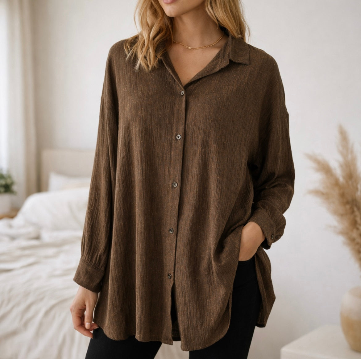 Longbluse mit Struktur & Goldfaden