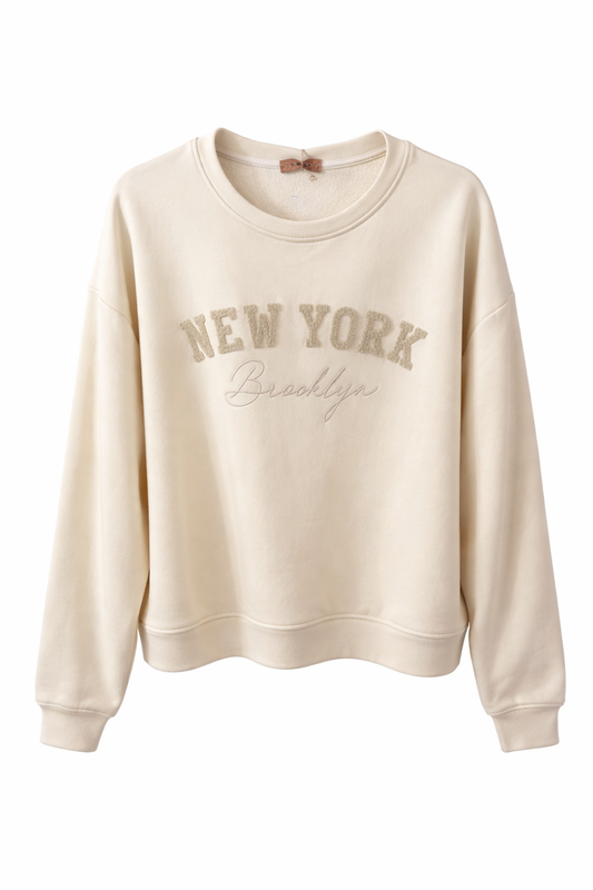 Sweatshirt „New York Brooklyn“ – Cream | One Size (tragbar ca. 36–42)