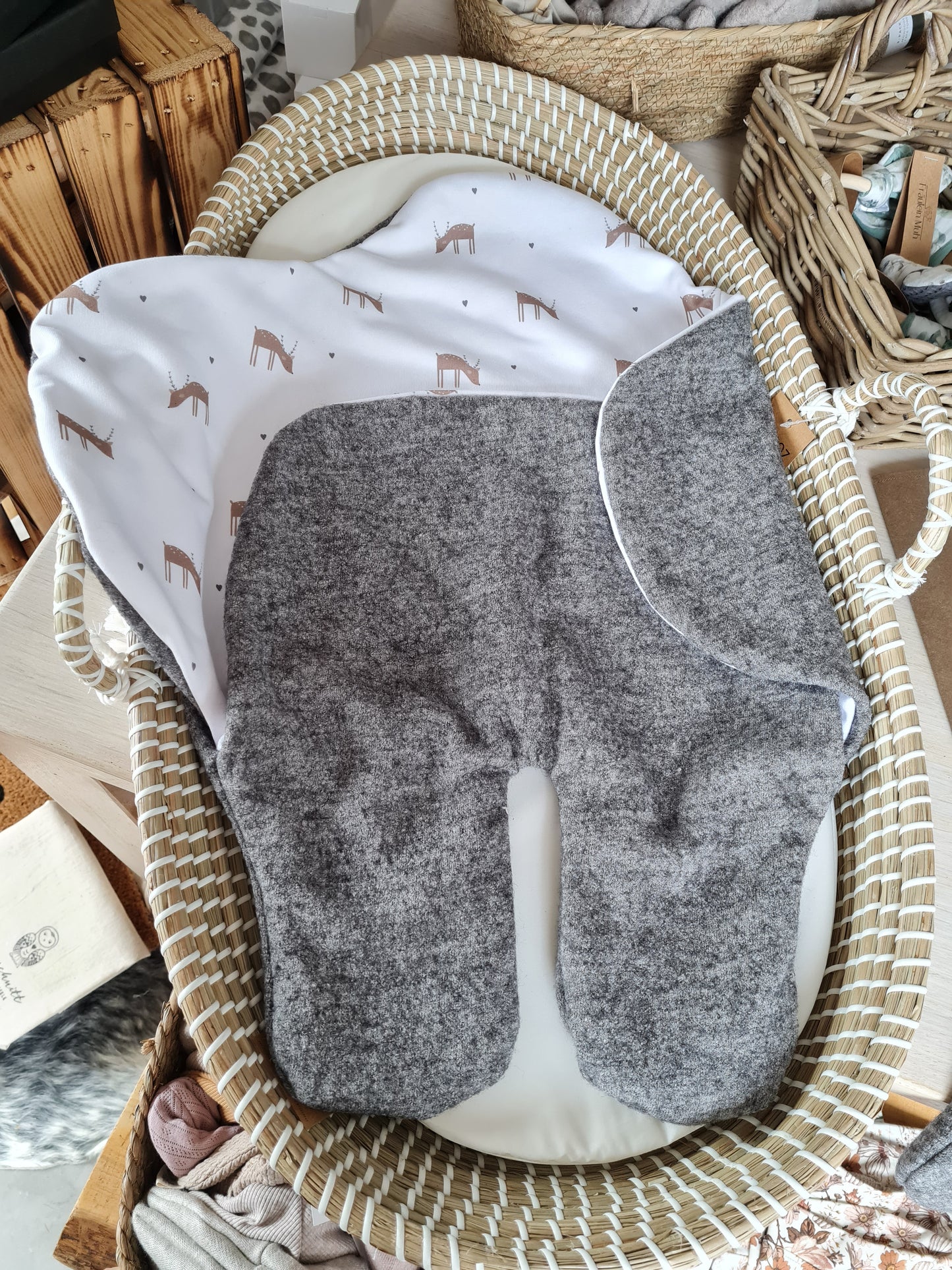MaxiCosi Fußsack, Einschlagdecke für Baby Rehe